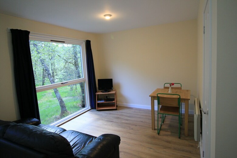 Cabana Burnbank Lodges