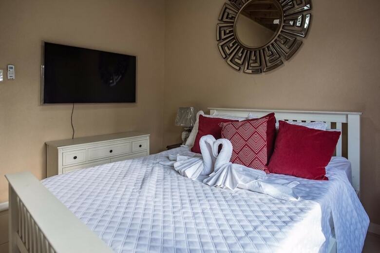 Apartamentos Palm Breeze