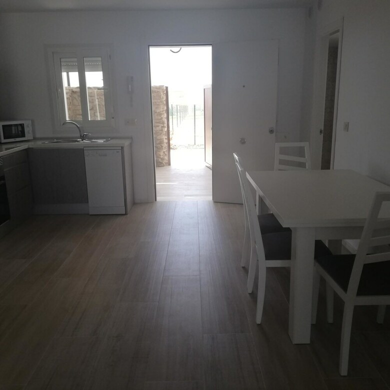 107125 - House In Zahara