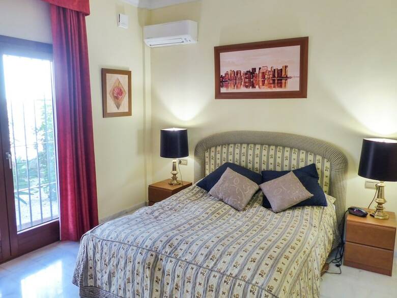 107333 - Villa In Mijas