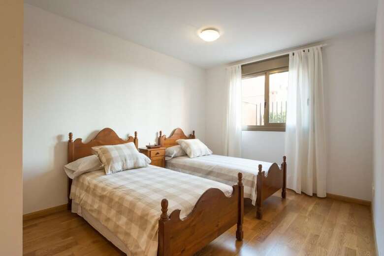 107378 - Apartment In Malaga