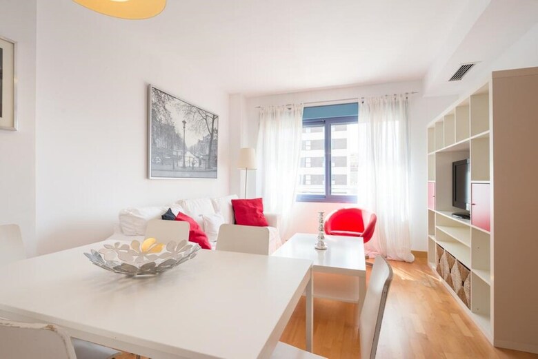 107364 - Apartment In Malaga