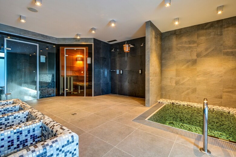 Amenity Hotel & Resort ?pindler?v Ml�n