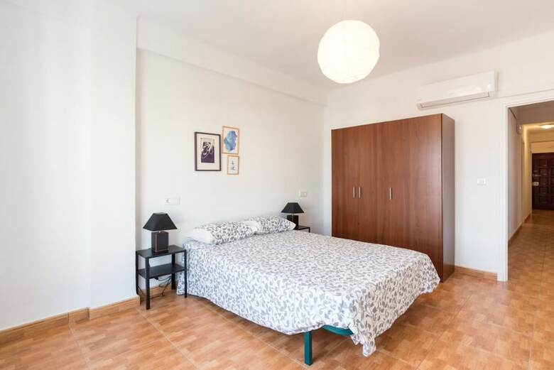 107399 - Apartment In Malaga