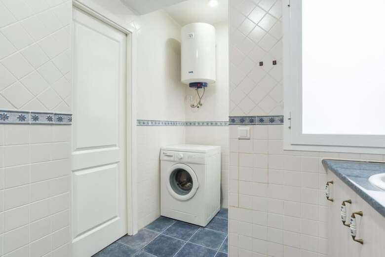 107399 - Apartment In Malaga