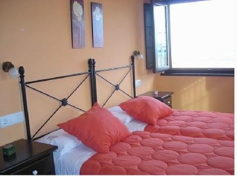 100012 -  Apartment In Navia