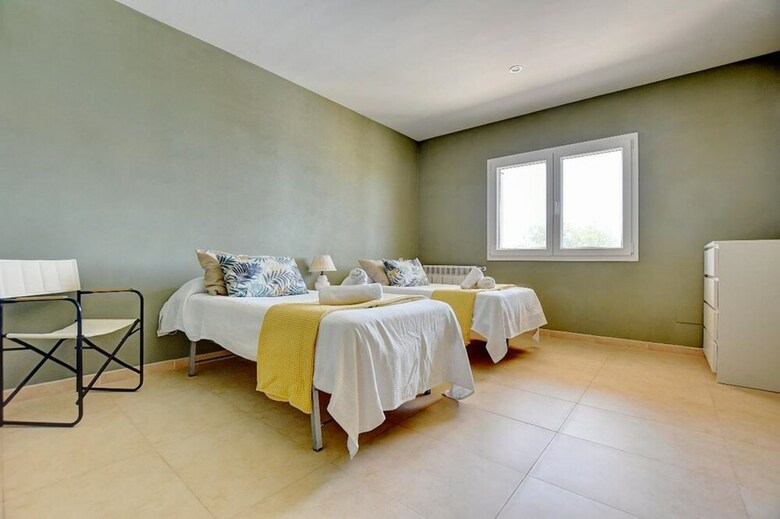 107508 - Villa In Portol