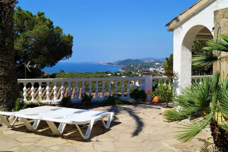 107521 - House In Lloret de Mar