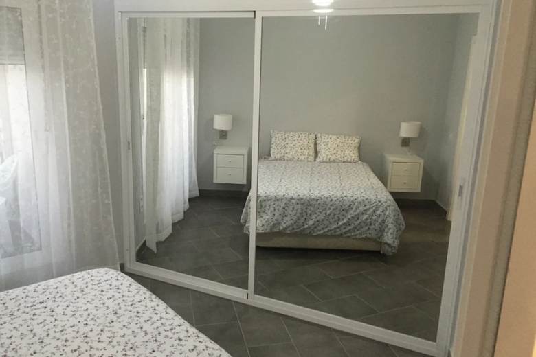 107644 - Apartment In Benalm�dena