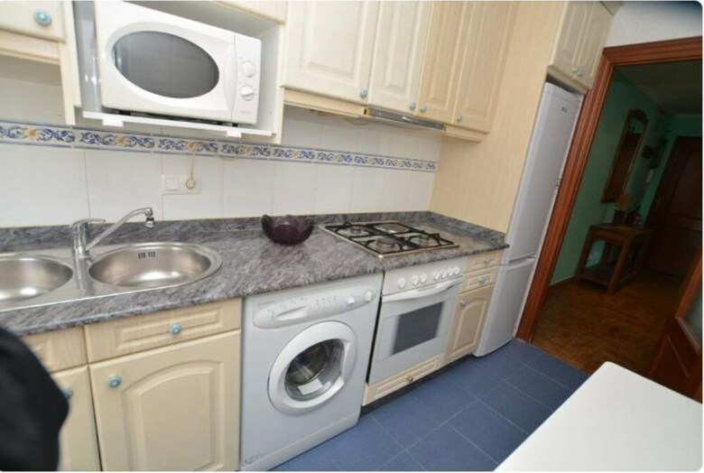 107714 - Apartment In Noja