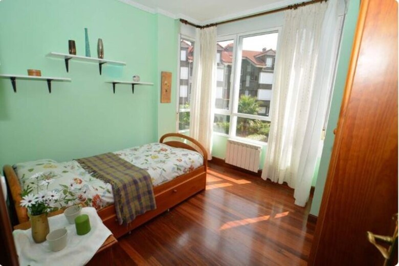 107714 - Apartment In Noja