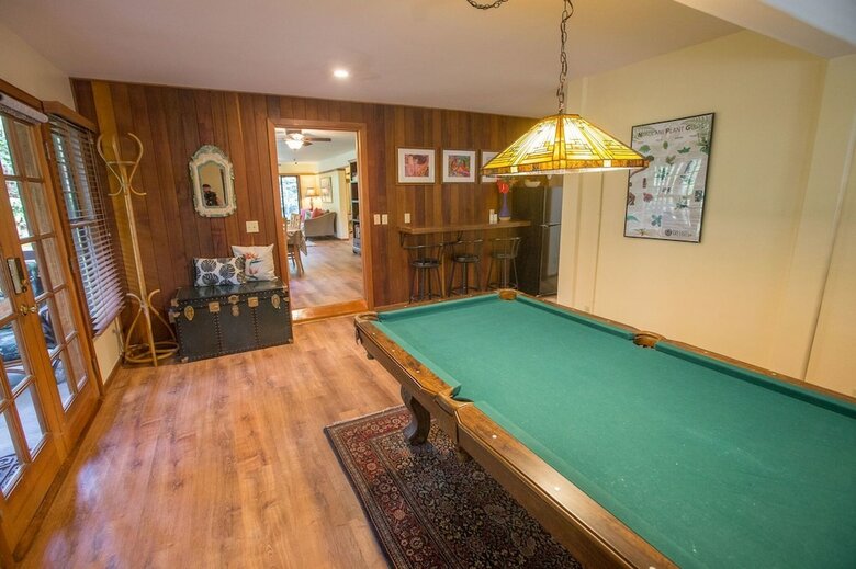 Hale Mauna Loa Lower - 11-3910 3rd St