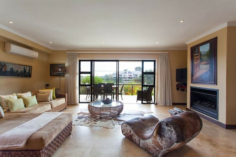 Valley Golf Lodges