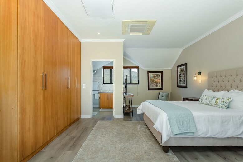 Valley Golf Lodges