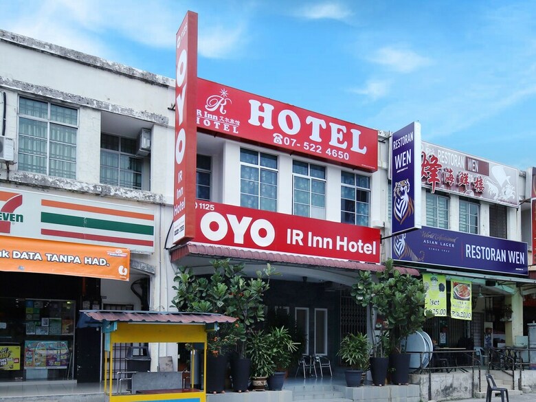 Oyo 1125 Ir Inn Hotel