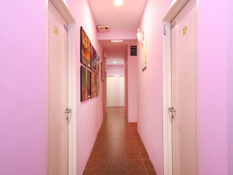 Oyo 1125 Ir Inn Hotel
