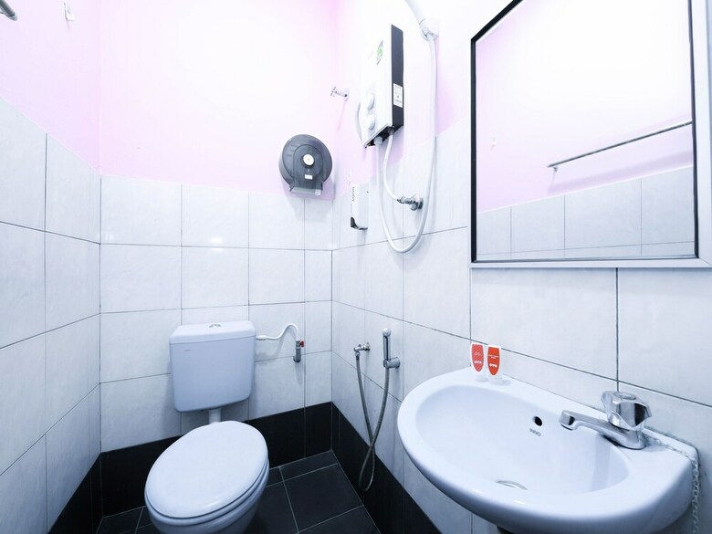 Oyo 1125 Ir Inn Hotel