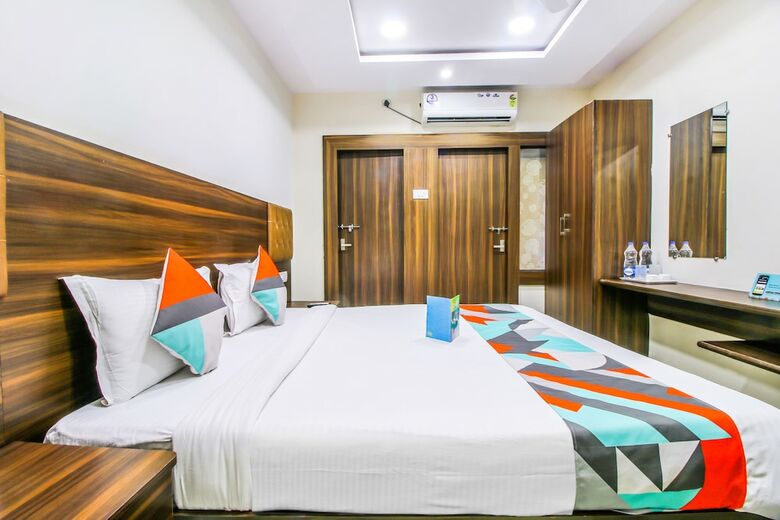 Fabhotel Srujana Inn