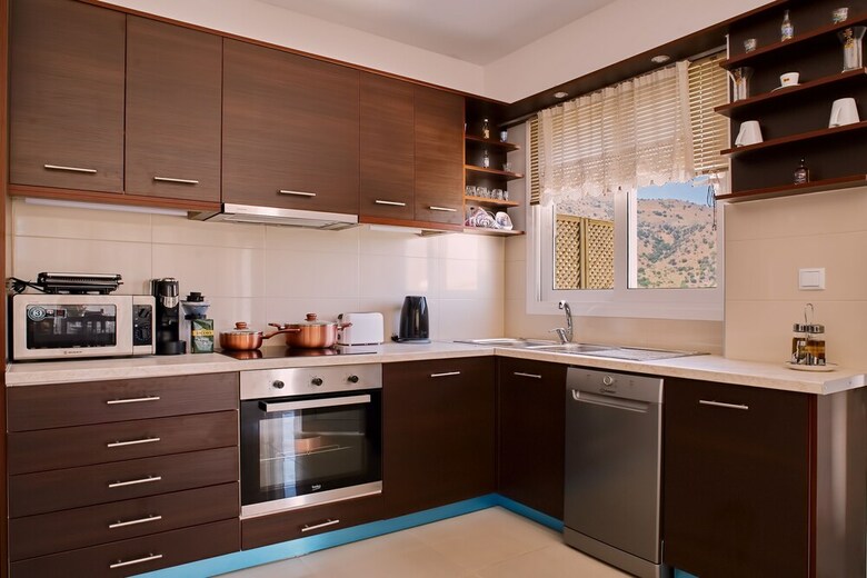 Villa Lake View Suites