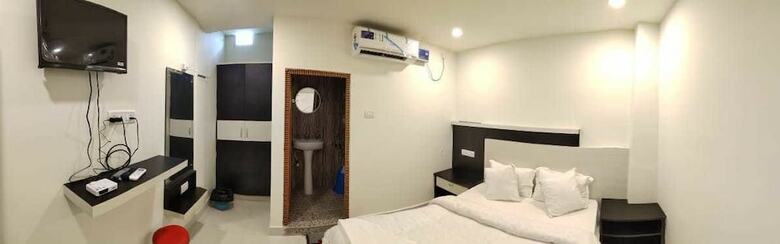 Hotel Blue Bird Nest