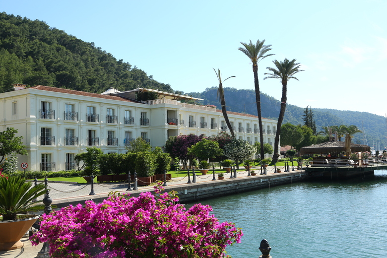 Hotel Ece Saray Marina Resort