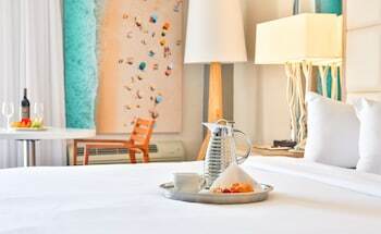 Hotel Bahia Mar Beach Resort
