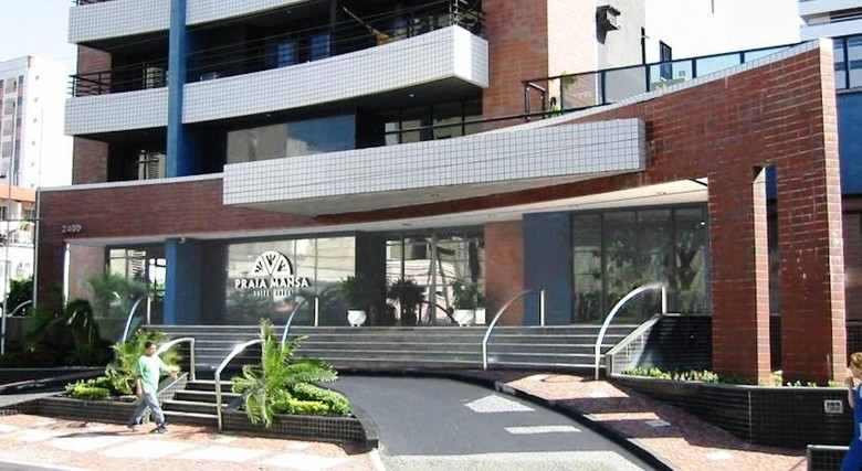 Praia Mansa Suite Hotel