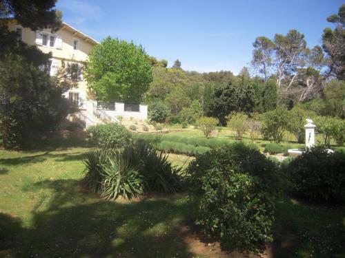 Bed & Breakfast Chambres D'h�tes Domaine Borie Neuve