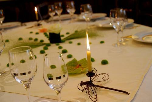 Hotel Logis Le Grand Monarque - Donzy