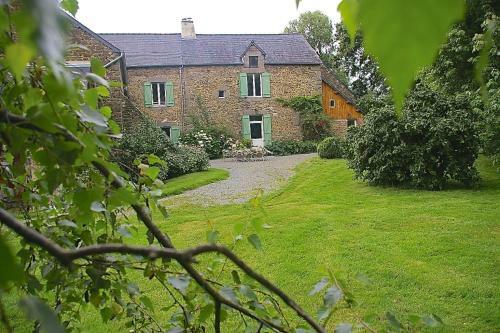 Bed & Breakfast Chambre D'h�tes De Pirieuc