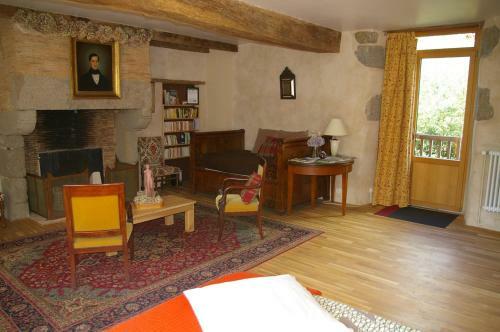 Bed & Breakfast Chambre D'h�tes De Pirieuc