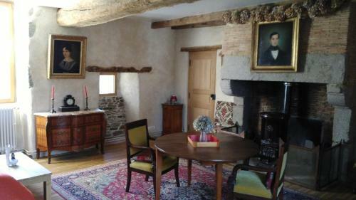 Bed & Breakfast Chambre D'h�tes De Pirieuc
