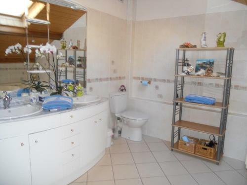 Bed & Breakfast Les Hirondelles Chambres D'h�tes