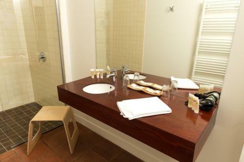 Hostal Les Cinq Sens Du Ch�teau Mayne Lalande