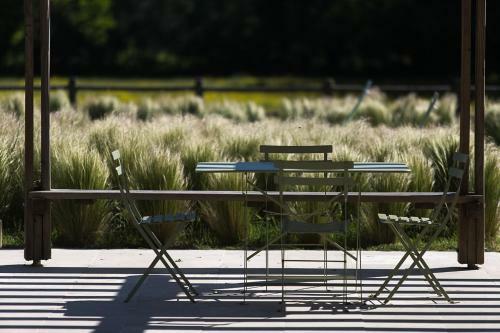 Hostal Les Cinq Sens Du Ch�teau Mayne Lalande