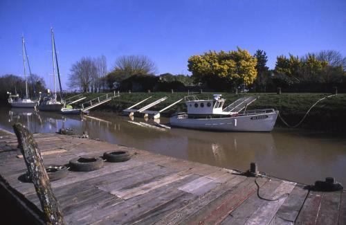 Hostal Les Cinq Sens Du Ch�teau Mayne Lalande