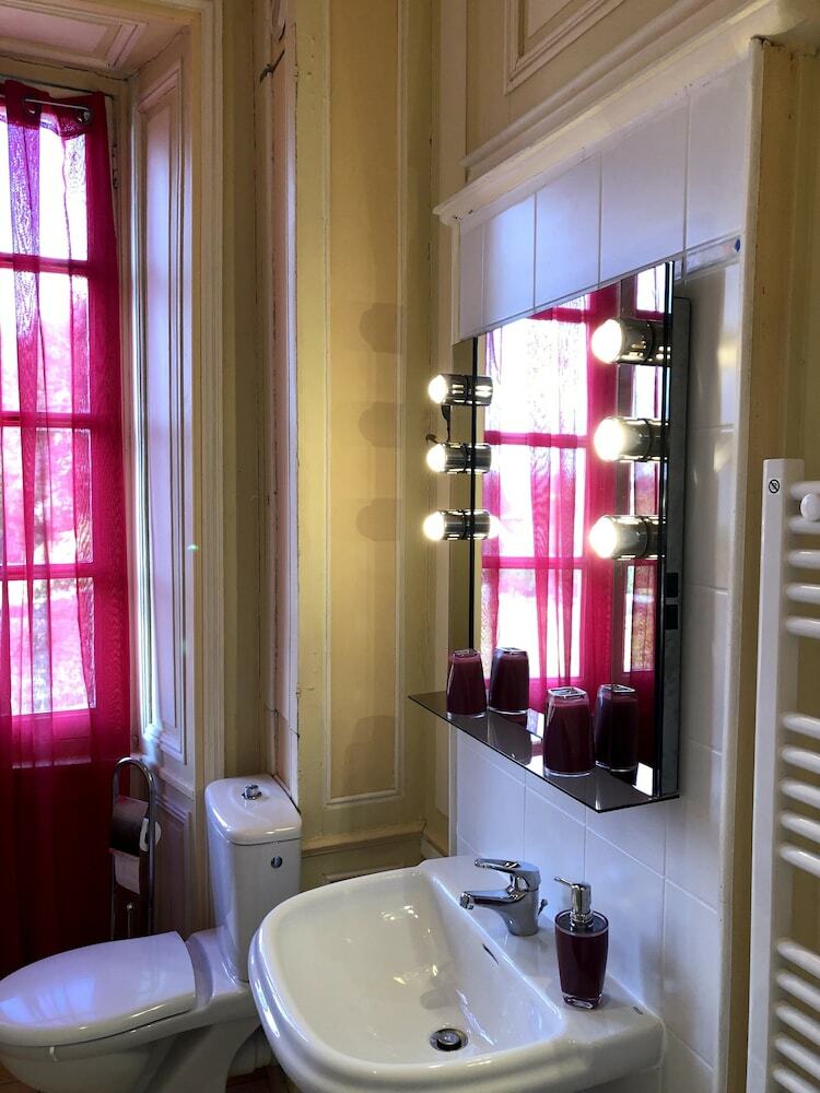 Hostal Manoir De Roz Maria