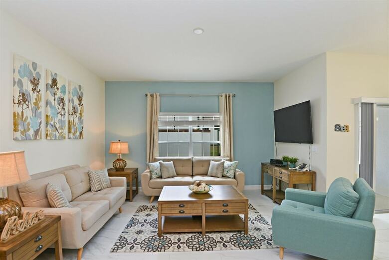 4br 3ba Townhome In Championsgate