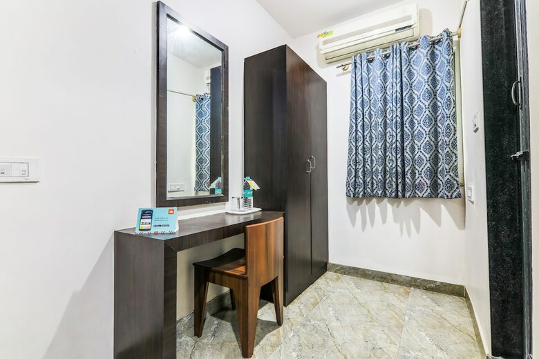 Hotel Fabexpress Move Inn