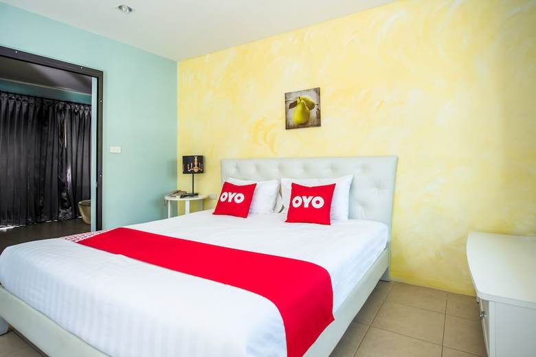 Hotel Oyo 345 The Click Guesthouse At Chalong