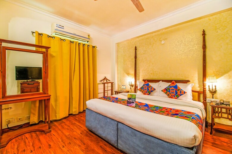 Fabhotel Bax