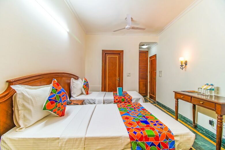 Fabhotel Bax