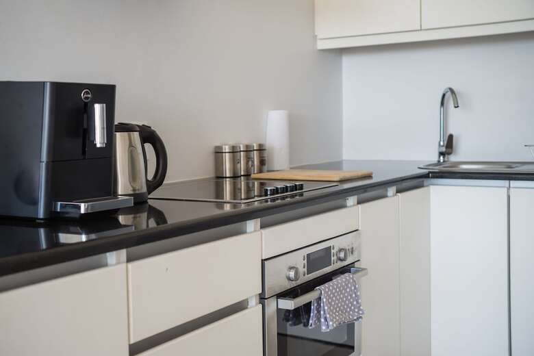 Four Seasons Apartments 2