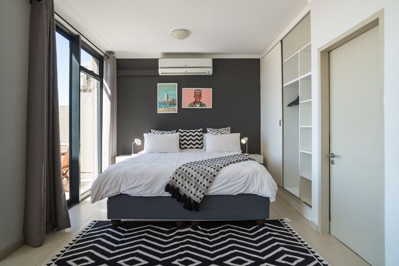 Four Seasons Apartments 2