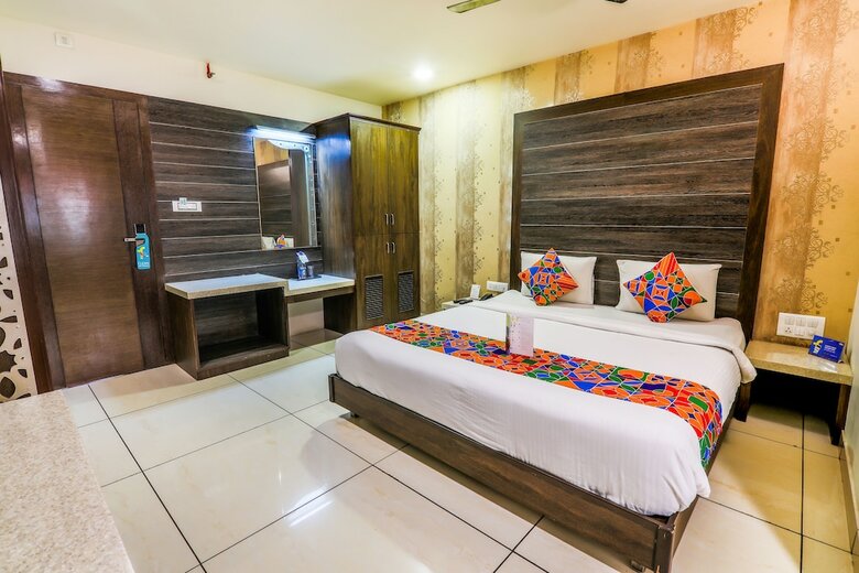 Fabhotel Aab Residency Airport