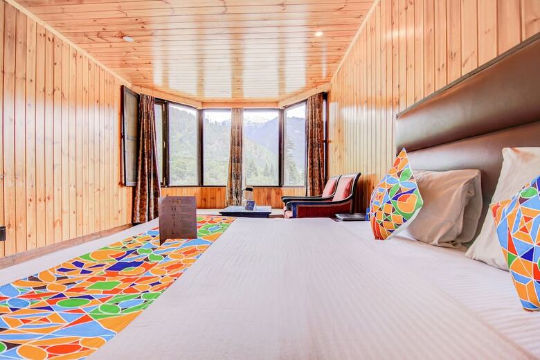 Hotel Fabescape River Regency