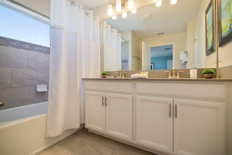 Championsgate 4br 3ba Townhome