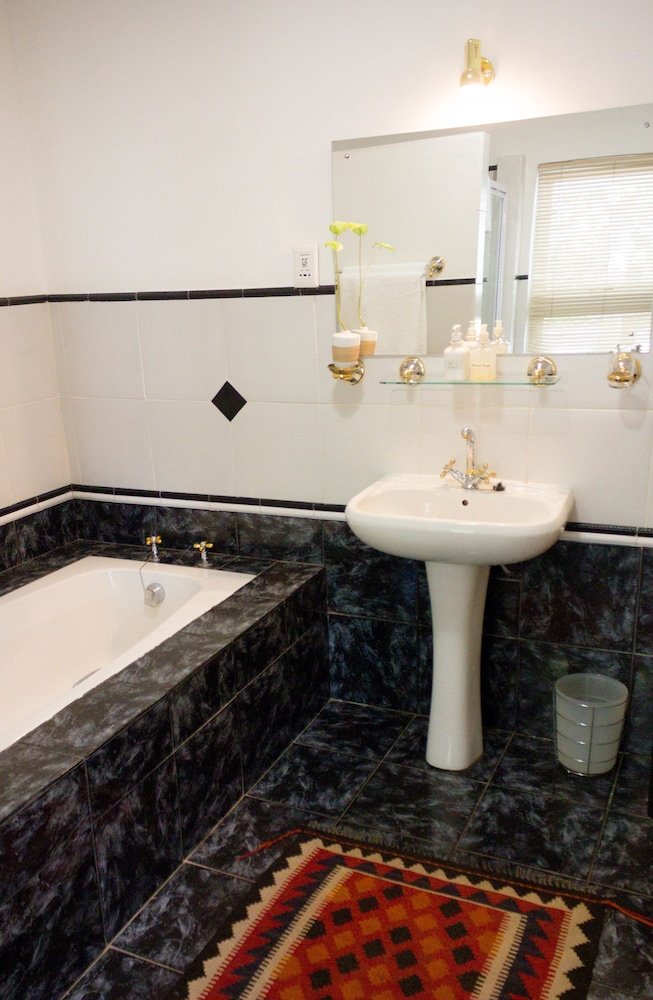 Hotel Adley House Guesthouse