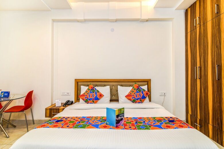 Fabhotel Kiara