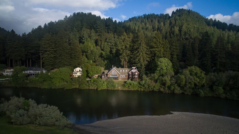 Bed & Breakfast Highland Dell Lodge